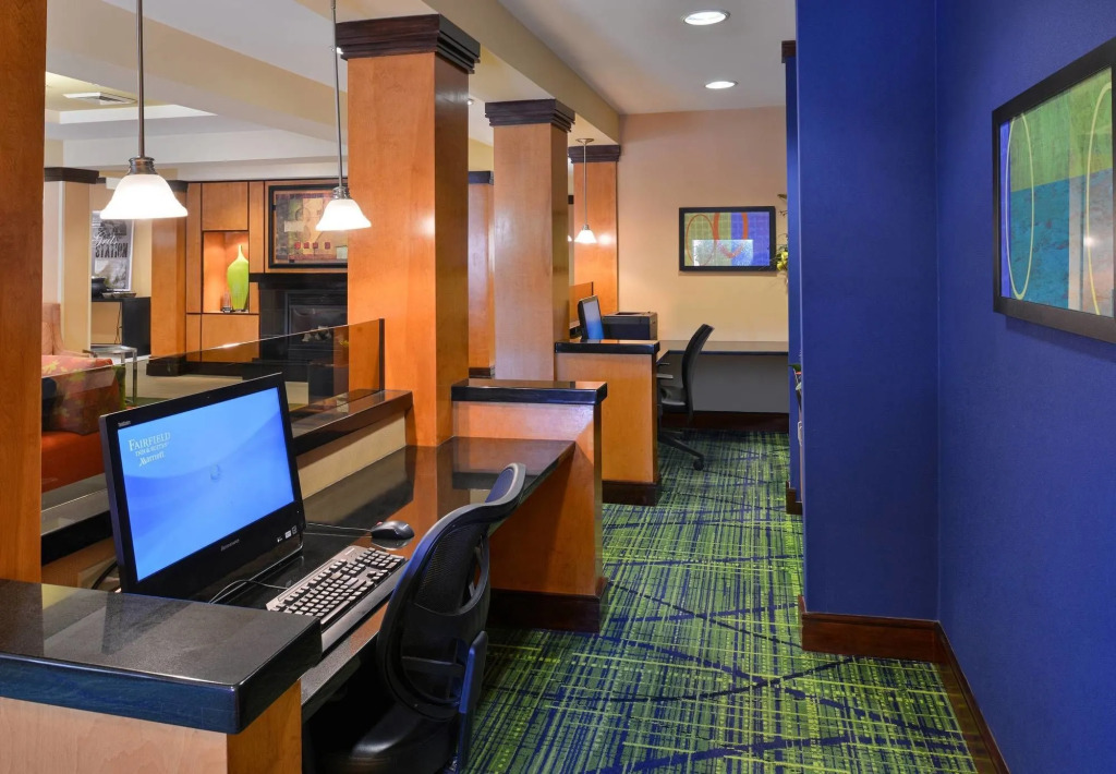 Fairfield Inn and Suites Charleston North/University Area