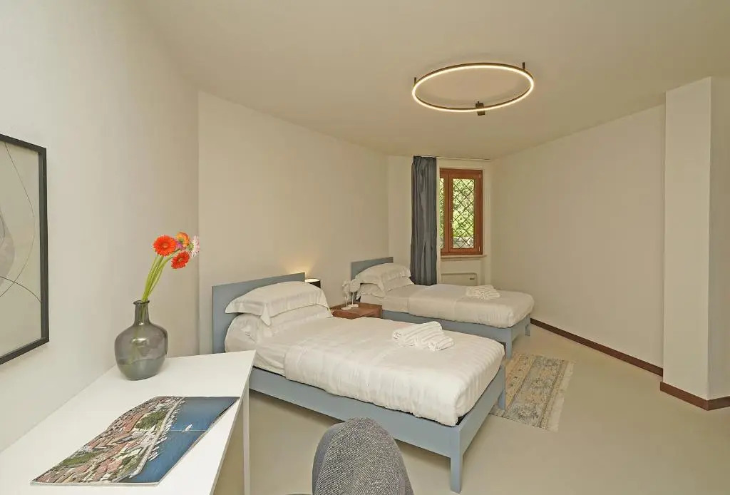 Villa Gelso park and private pool, lake view, ac