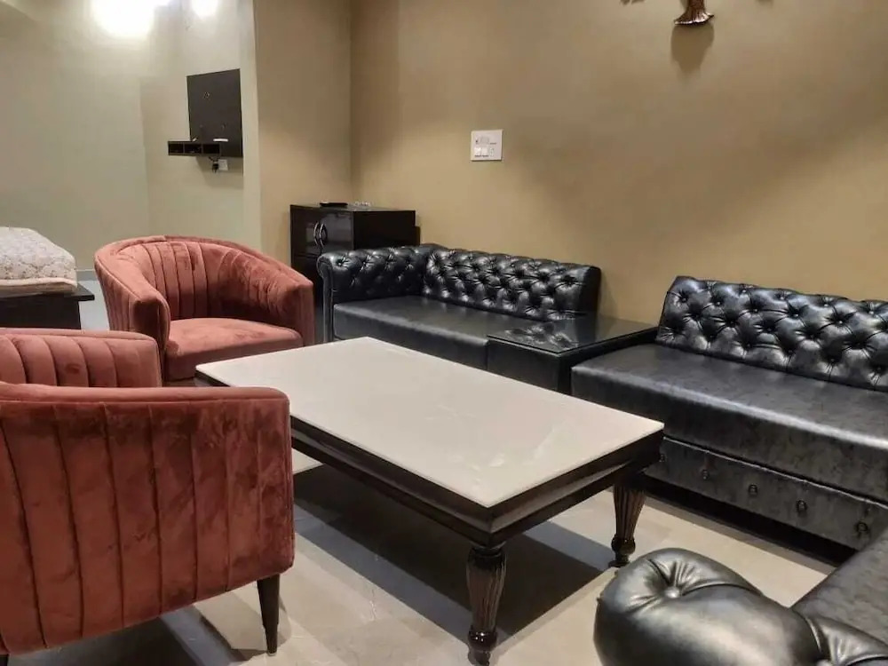 The Republic Hotel