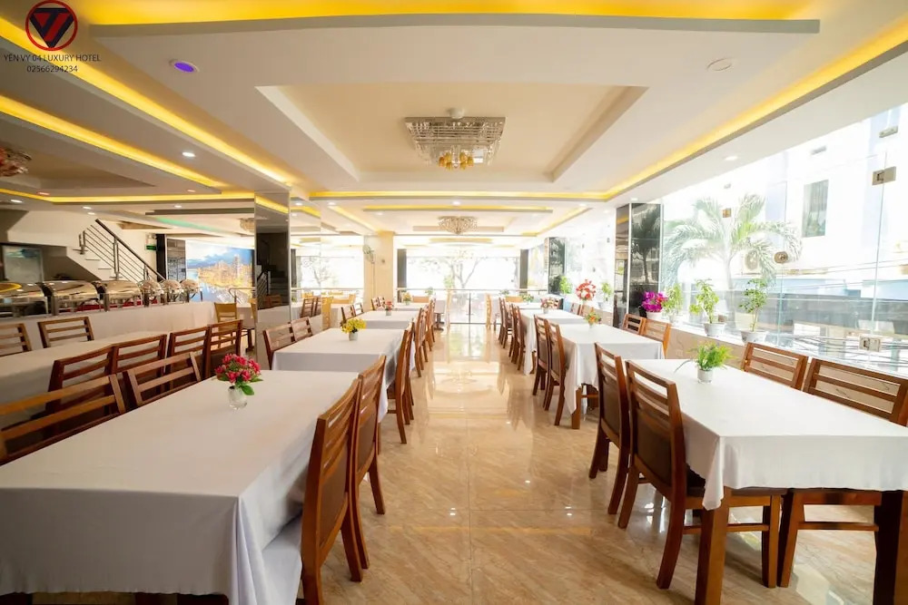 Yen Vy 04 Luxury Hotel