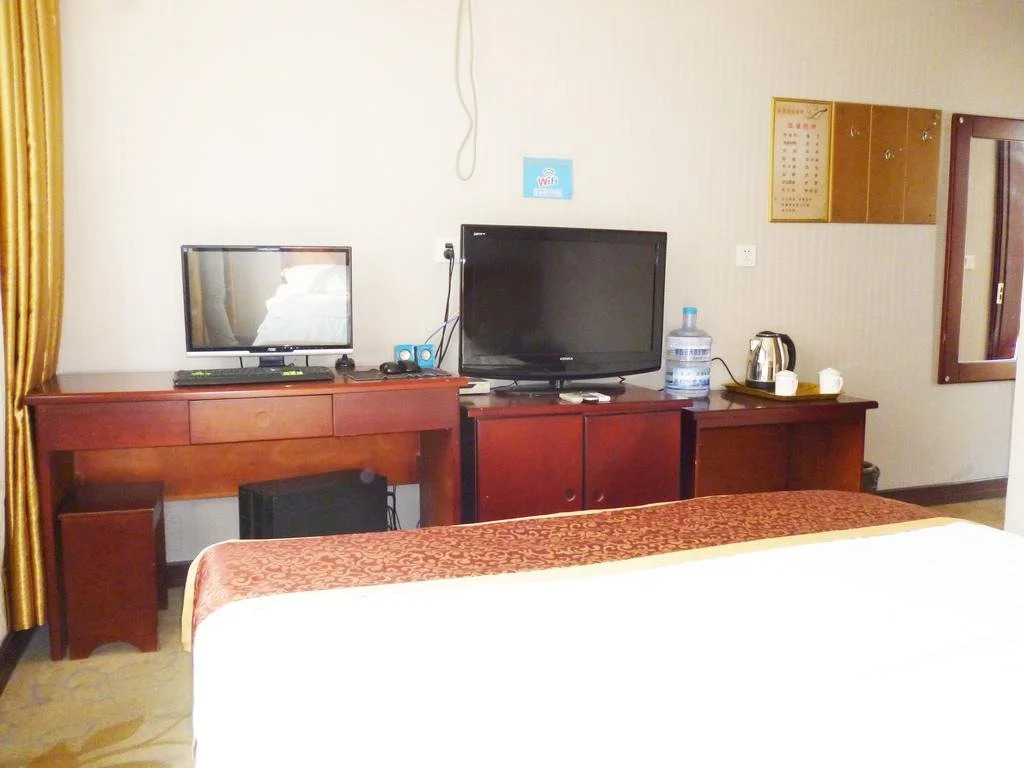 Zhijia Express Hotel