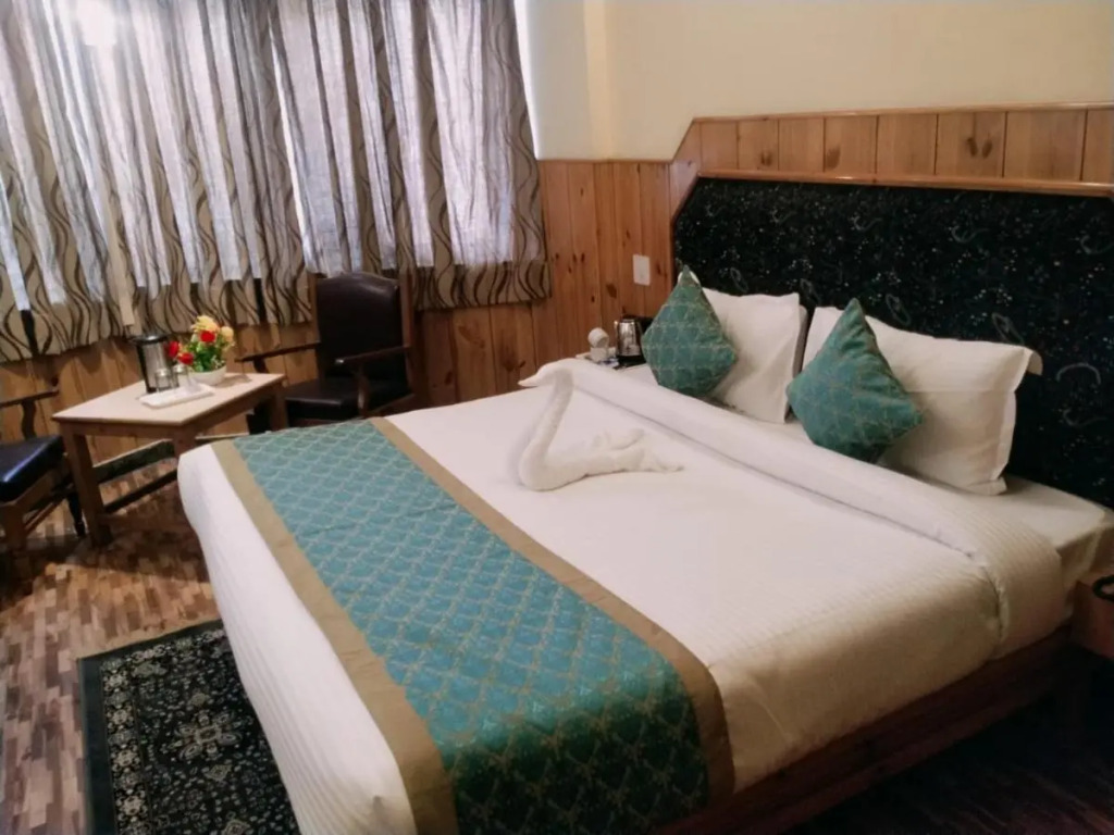 Hotel Yak