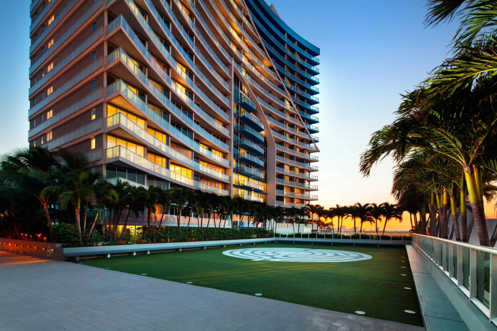 W Fort Lauderdale