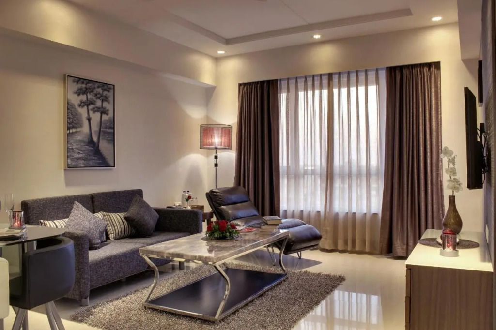 Hotel Suba Grand