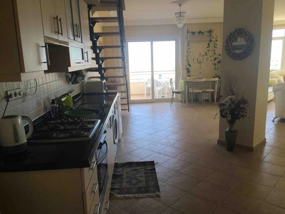 Stunning 8 bed Penthouse in Altinkum ,didim