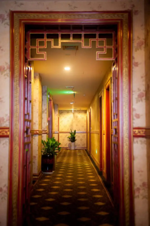 Chongqing WeiSelect Hongsheng Hotel