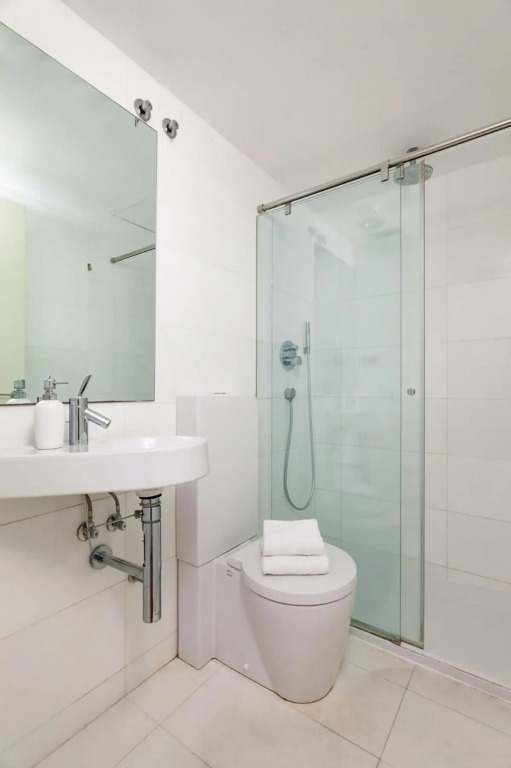Plaça Catalunya Luxurious 2bedroom with balcony