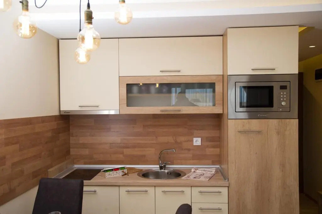 Premier Lux 38 Milmari