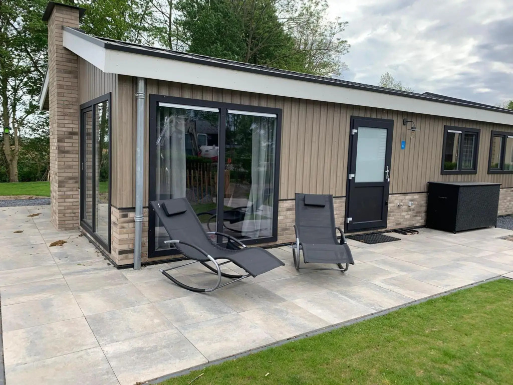 Nieuw! 6-persoons chalet aan het Veluwemeer dichtbij Harderwijk, Amersfoort en Zwolle