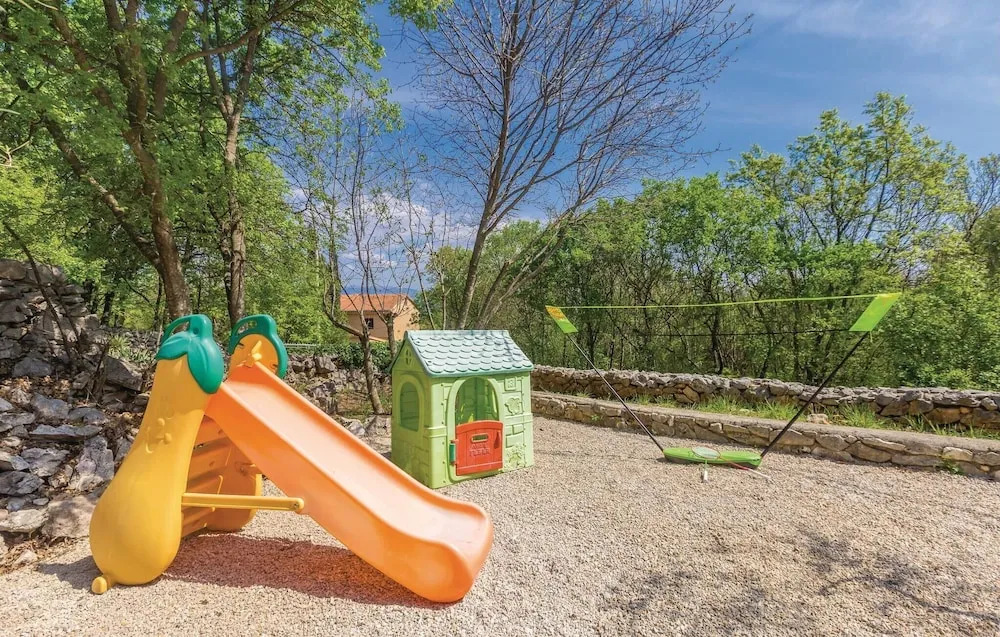 Awesome Home in Dobrinj With Wifi and 3 Bedrooms