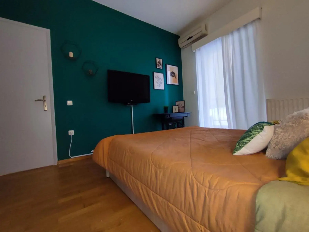 Euphoria Apartment