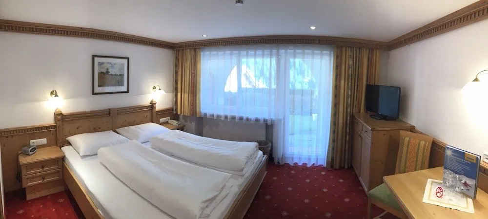 Hotel Garni Central - Zimmer - Studios - Apartments