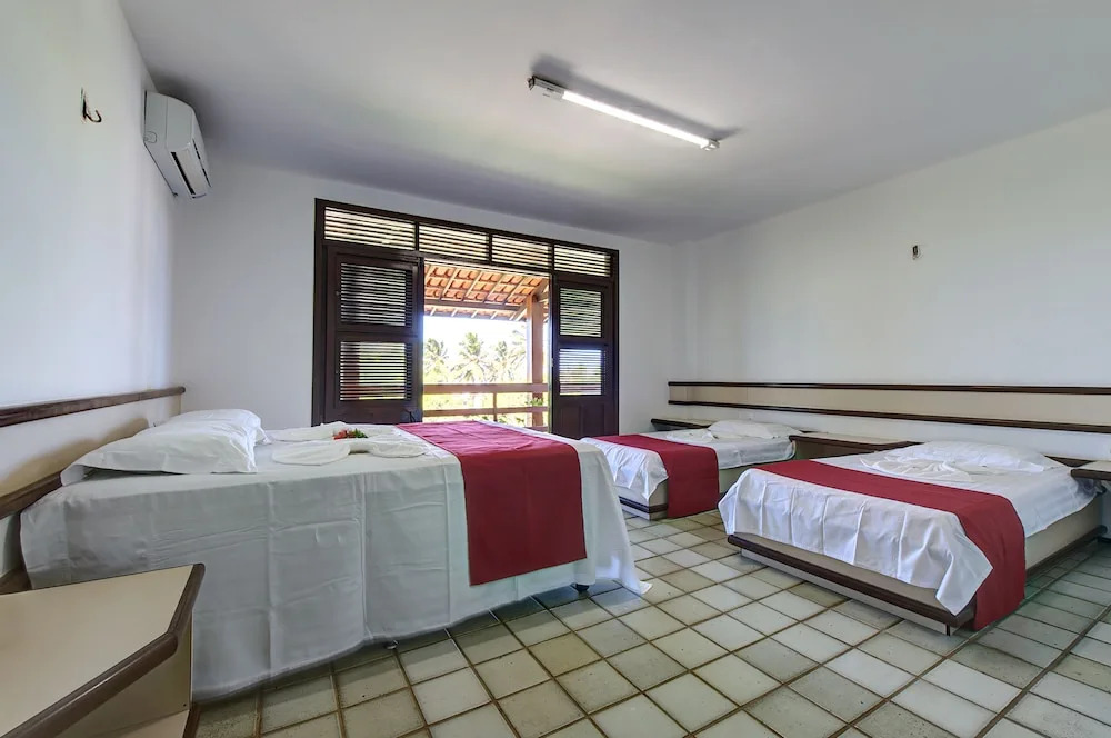 Casa com excelente localização no centro de Cumbuco