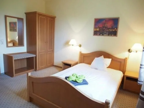 Altes Teichhaus - Pension Ottendorf-Okrilla