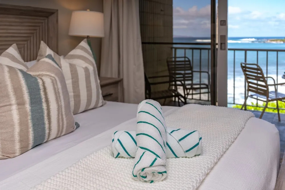Napili Shores A202 Of Studio 1 Bedroom Condo by RedAwning