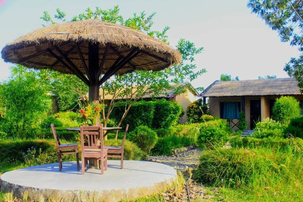 Bardia Riverside View Park Resort - FR and EN speaking