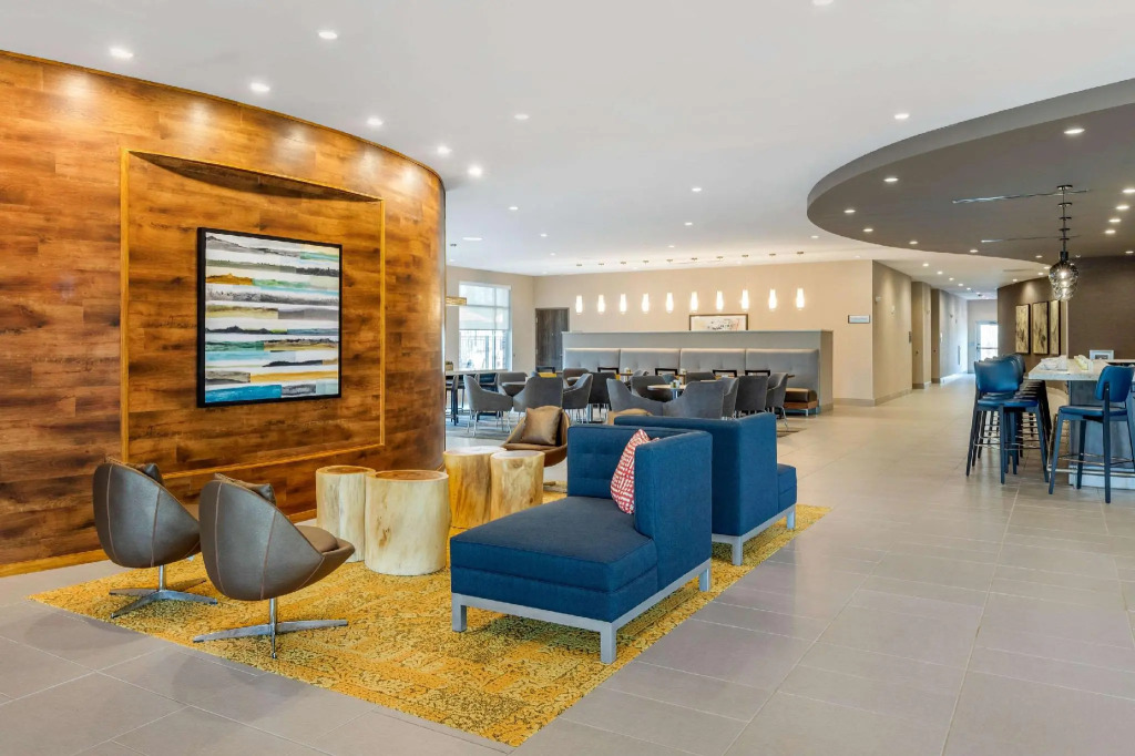 DoubleTree by Hilton Summerville Nexton