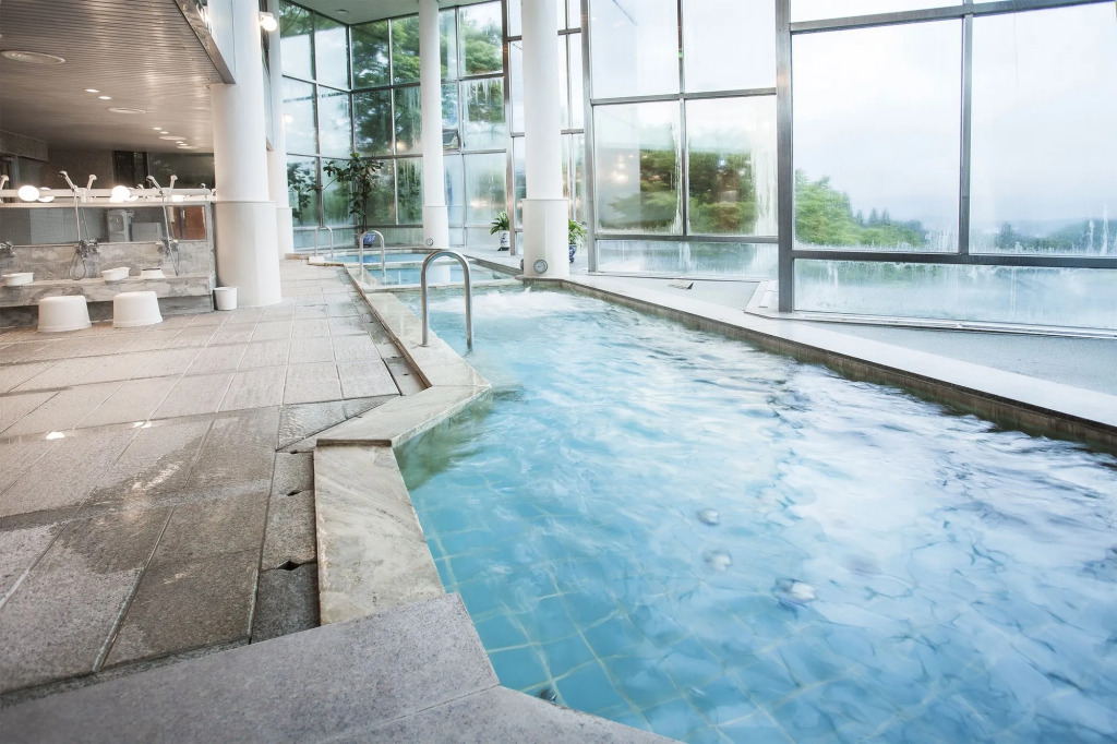 Kolon Hotel