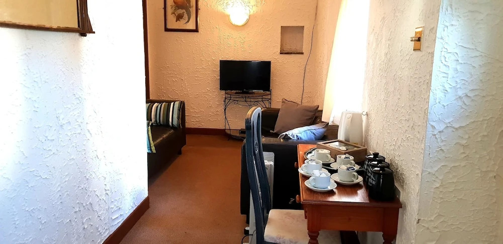 The Snake Pass Inn
