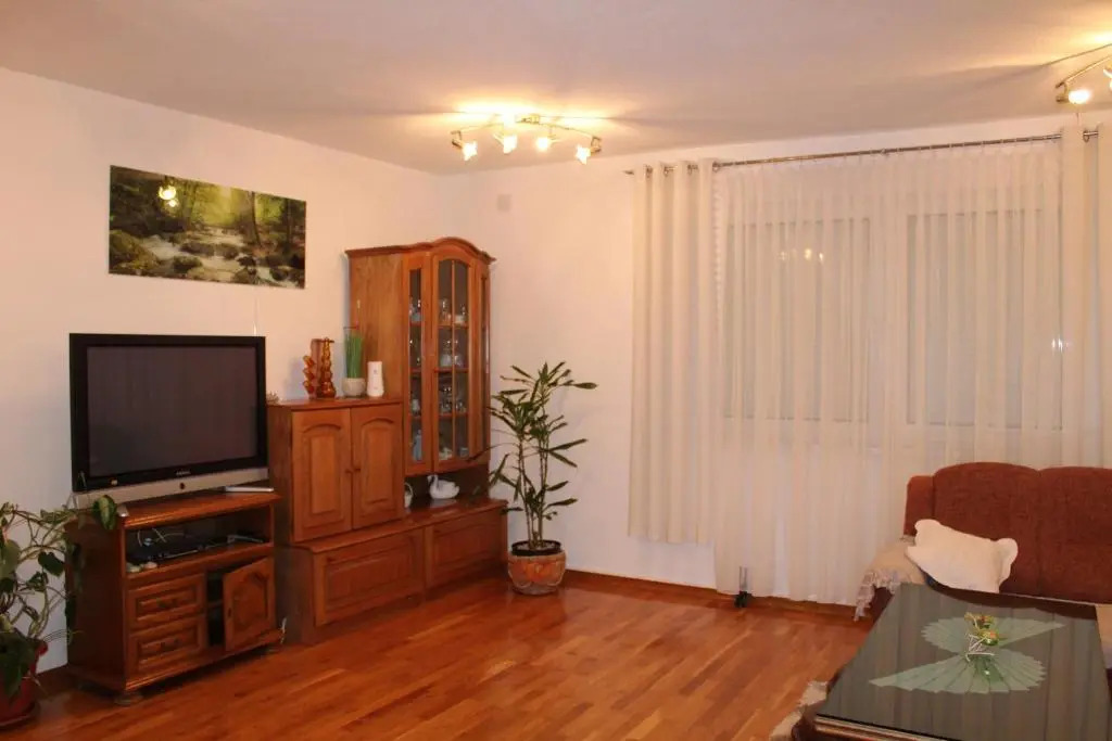 Apartments Grmaca