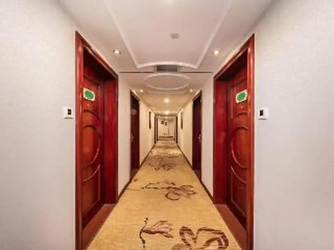 Vienna Hotel Guangzhou Baiyun Street Yunbao