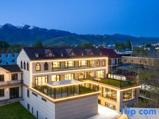 Tingshan Youyuan · Scenic Hillview Garden Boutique Stay (Narat Tourist Scenic Area Branch)
