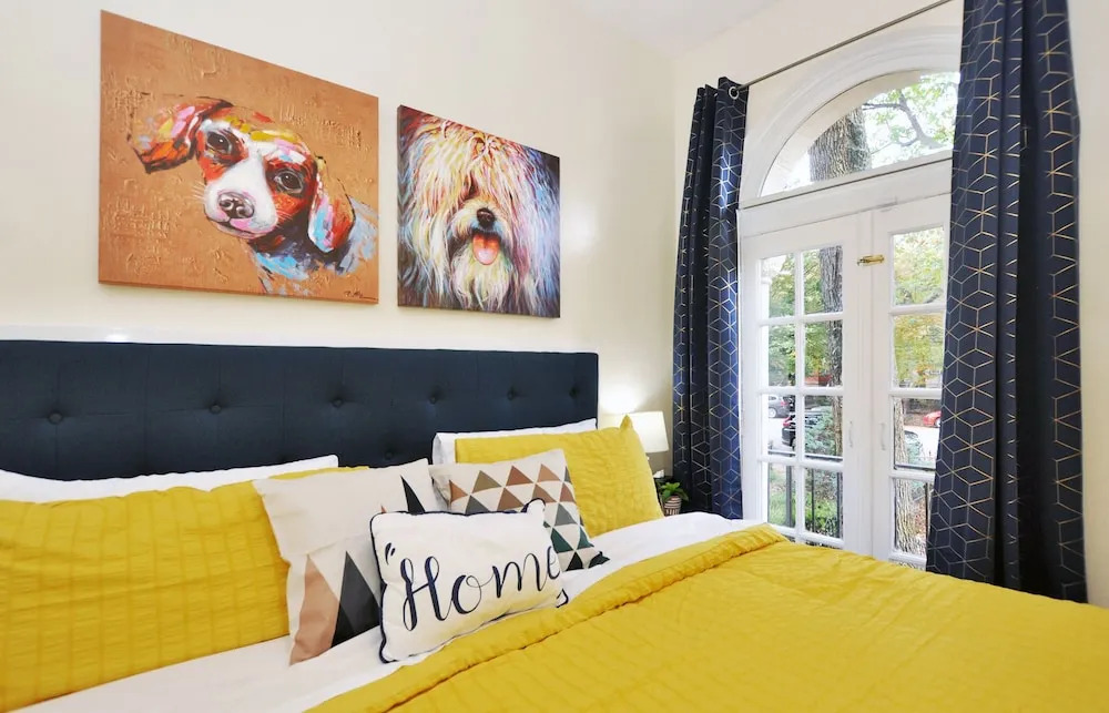CH5 & CH7 - Majestic View Fully Furnished 1BR Dog Ok