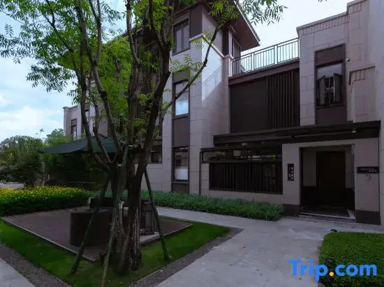 Tengchong Zhuhuan Chinese Inn Wenquan Homestay