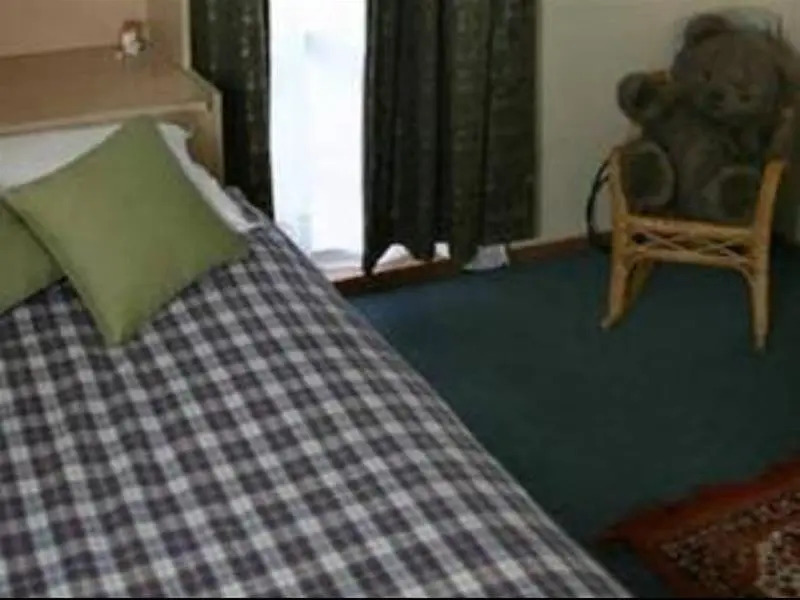 Nazaaray Coastal Cottage