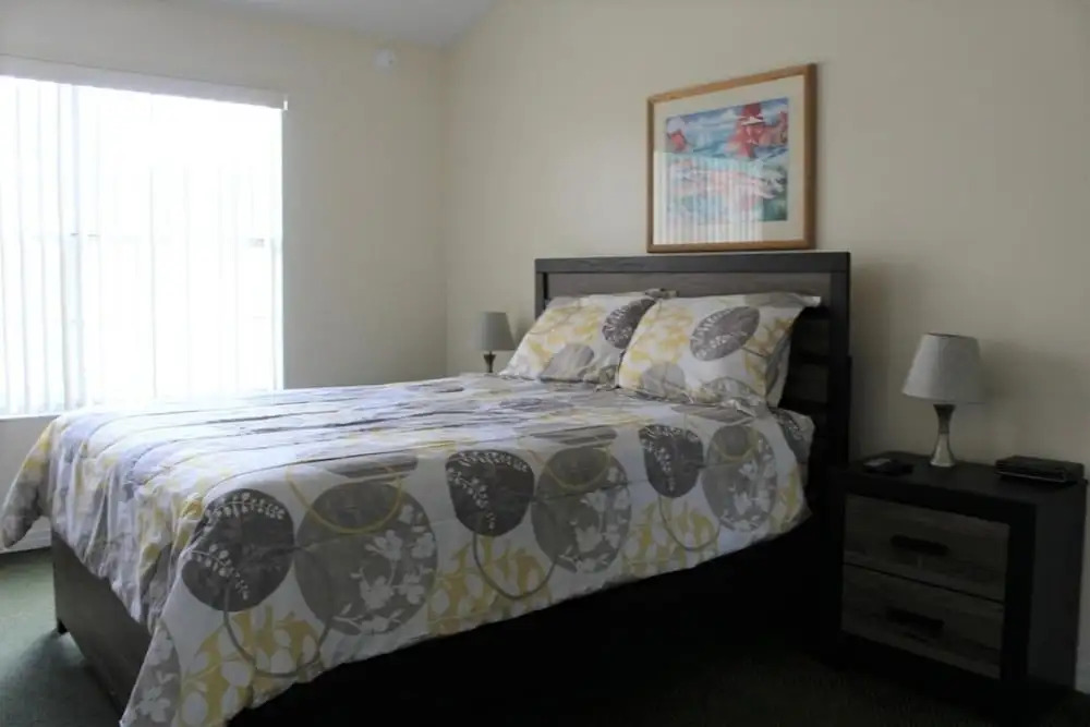 Cozy 2 Bedroom Condo Near Disney by Dreams VR