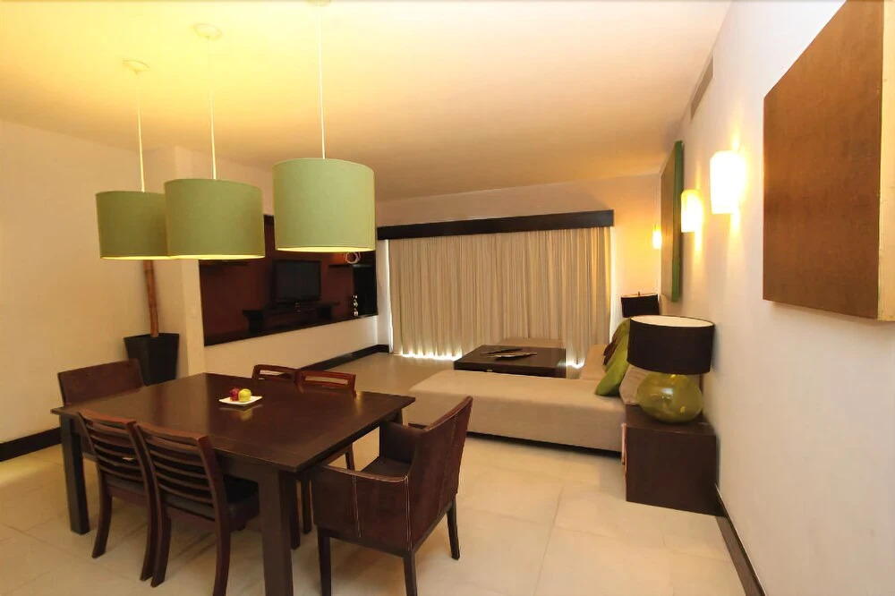 Aldea Thai Hotel by Sun and Sea