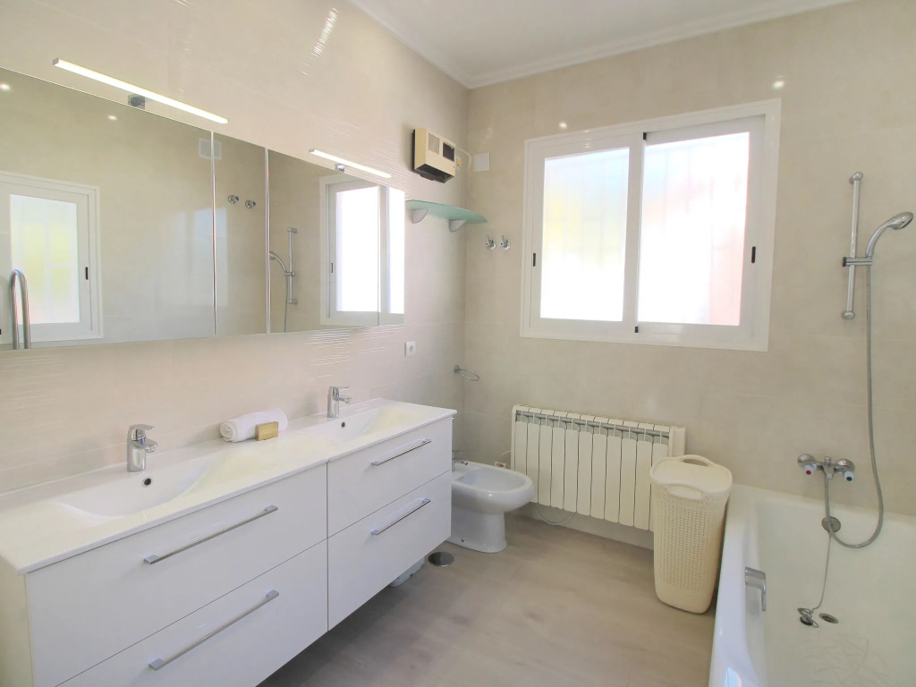 Holiday Home Sandra by Interhome