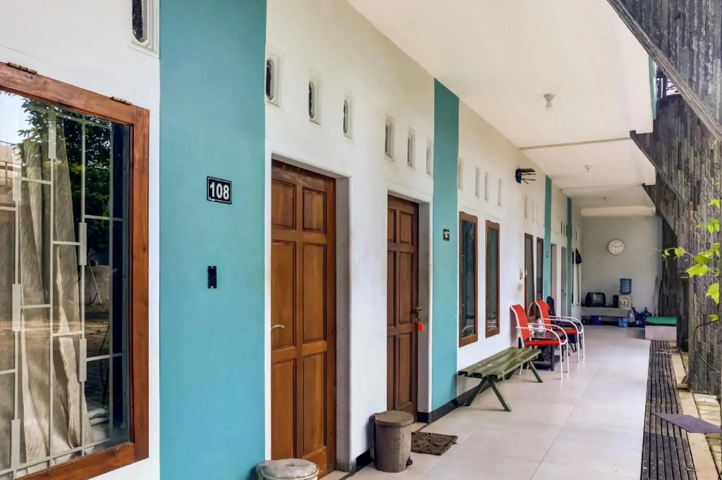 Syariah Safar Guest House Mitra RedDoorz