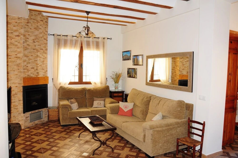 House With 6 Bedrooms in Carcelén, With Wonderful Mountain View, Balco