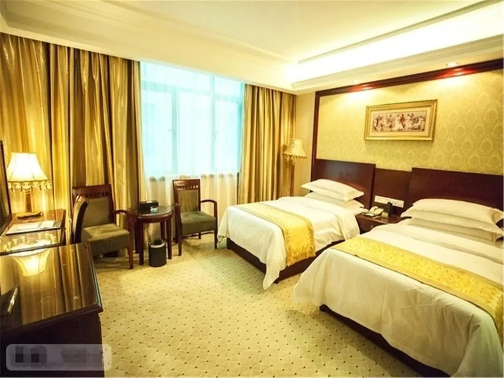 Vienna International Hotel (Guangzhou Development District)