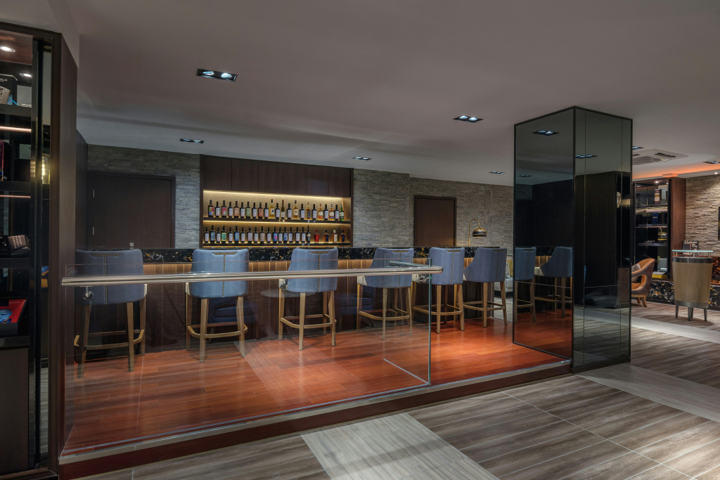 Oakwood Premier Phnom Penh
