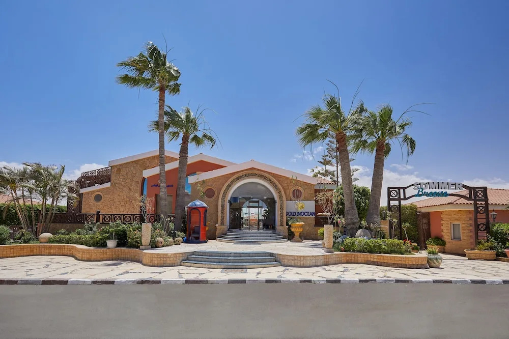 Golden Ocean Marina Hotel
