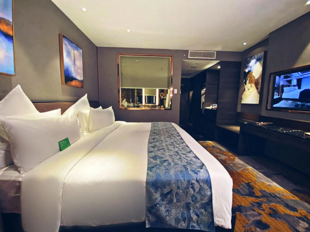 Ames Hotel