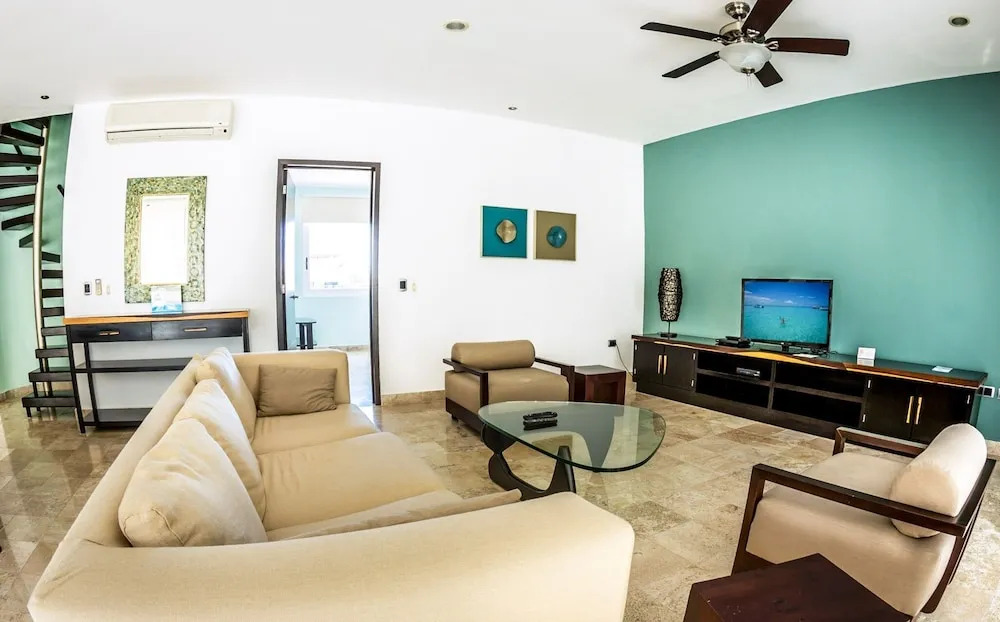 Playa Ge 302 B 2 Bedroom Condo