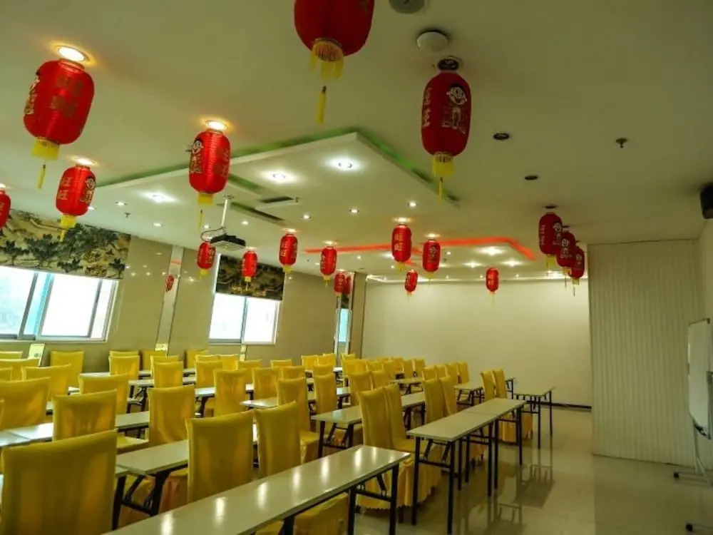 GreenTree Alliance Jiangsu Huaian Wanda Plaza Bochishan Park Hotel