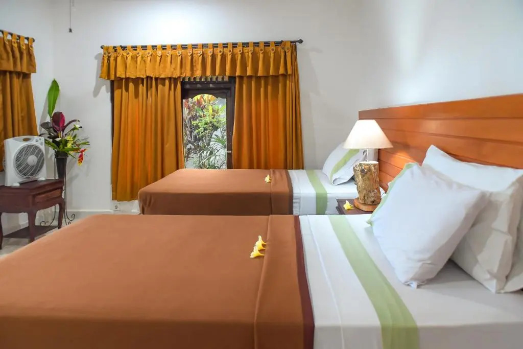 Ina Inn