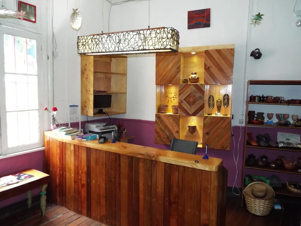 Hostal Casa Verde Limón