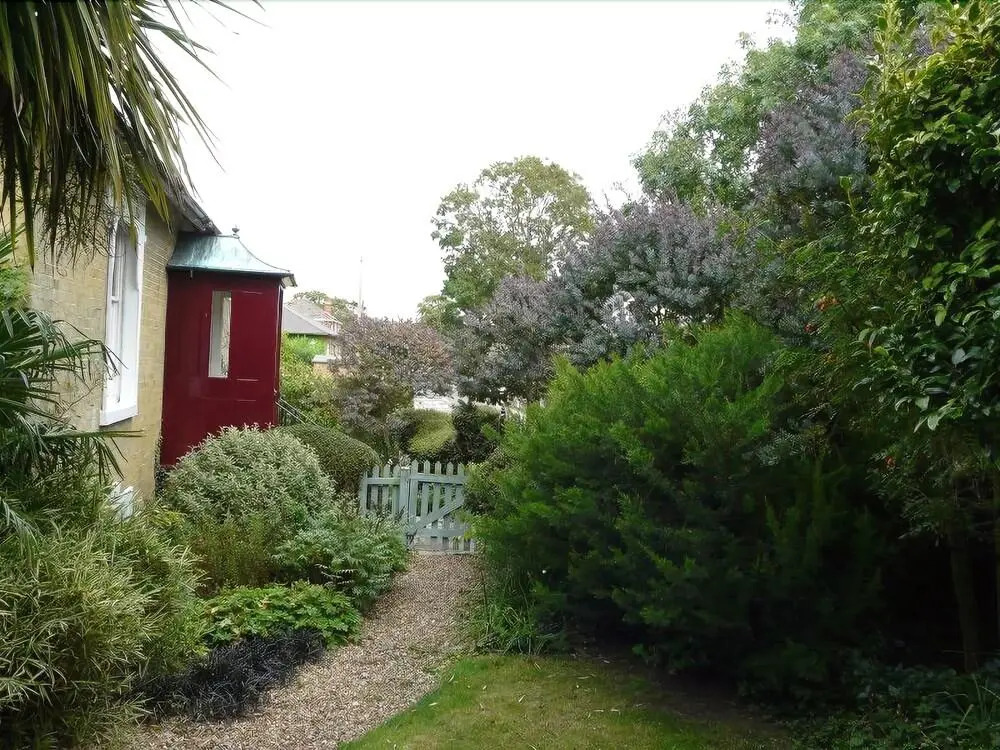 Mimosa Lodge