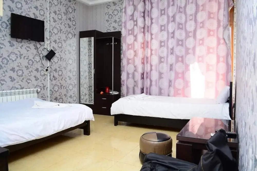 Hotel Rostus