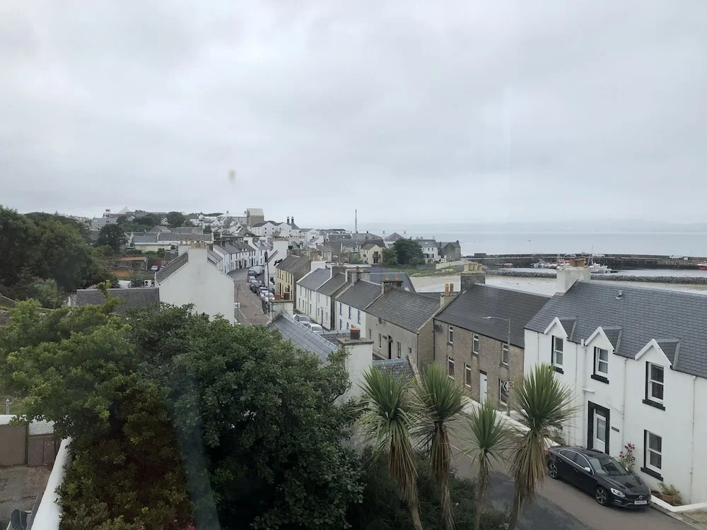 The Bowmore House Bed and Breakfast