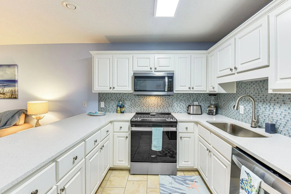 2 Units at Horizon South Resort! Walk to Beach