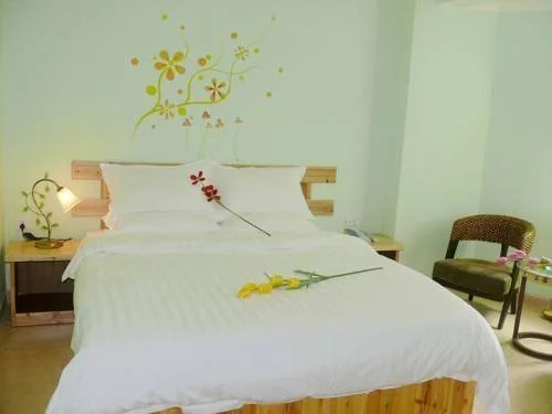 Sanya Relax Concise Hotel
