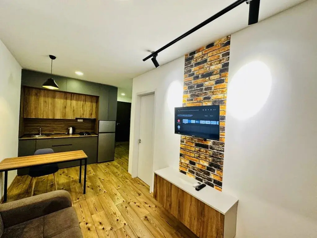 Apartment Memed Kontselidze 14