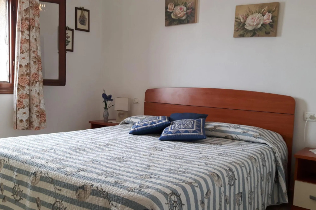 Appartment Il Sogno 3 in Capoliveri with outdoor area-IL SOGNO QUADRI N° 3