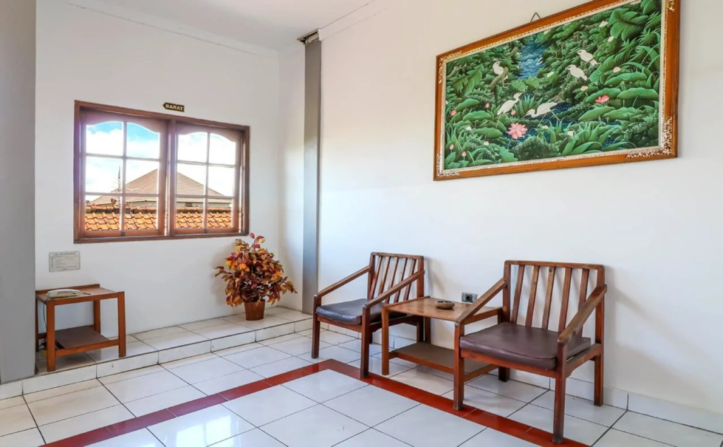 OYO 1927 Hotel Candra Adigraha